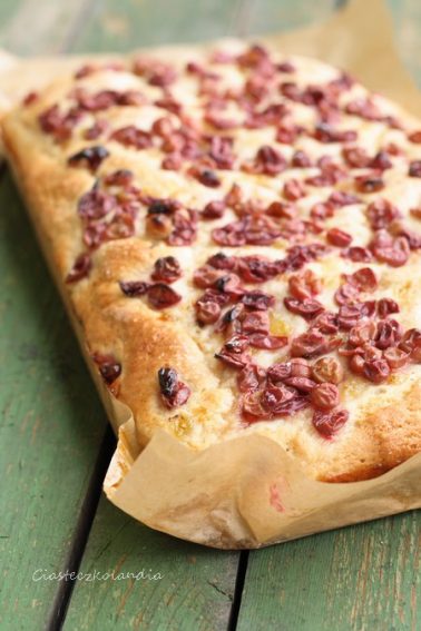 toskańskie ciasto winogronowe