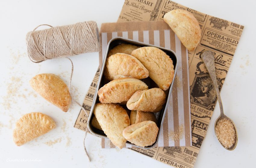 ciasteczka andrzejkowe z ukrytą wrózbą